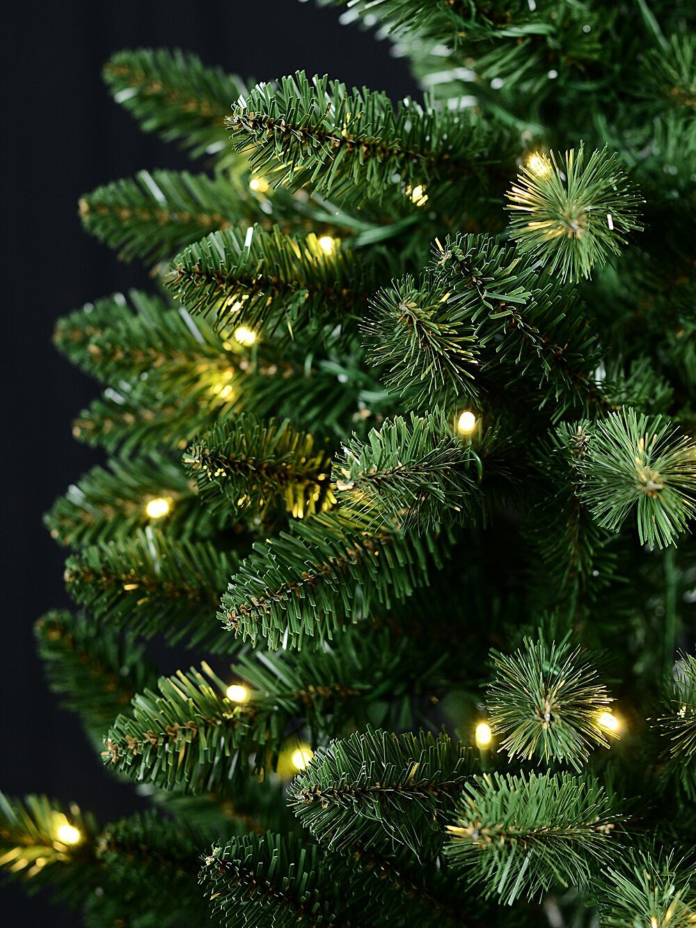 1.8m Pine Gorge Dual LED Pre-Lit Christmas Tree | 602 Tips & 250 LightsGreen with Warm White & Multi Colour
