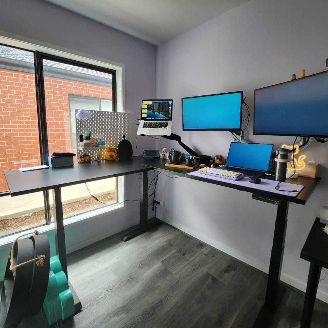 Desky Eco L-Shape Melamine Sit Stand Desk 150 x 155 cm Black Top and Space Grey Leg