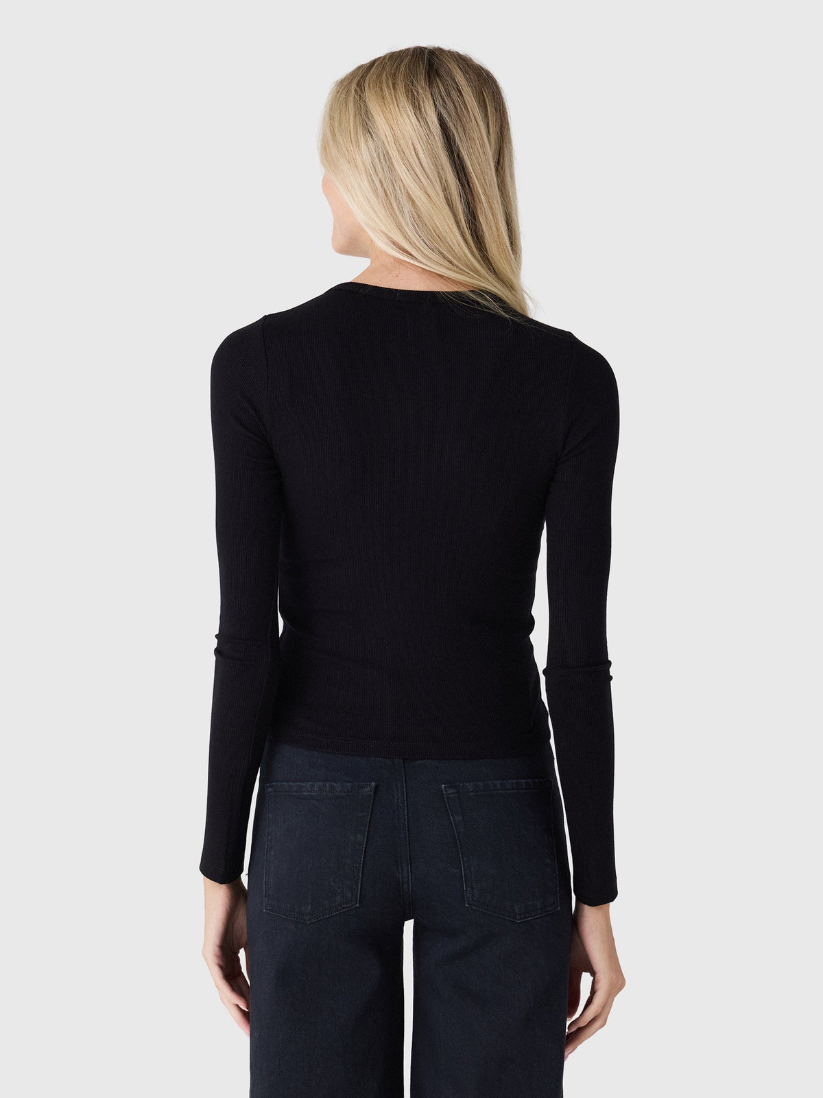 Betro Simone Women's Chloe Long Sleeve Tee