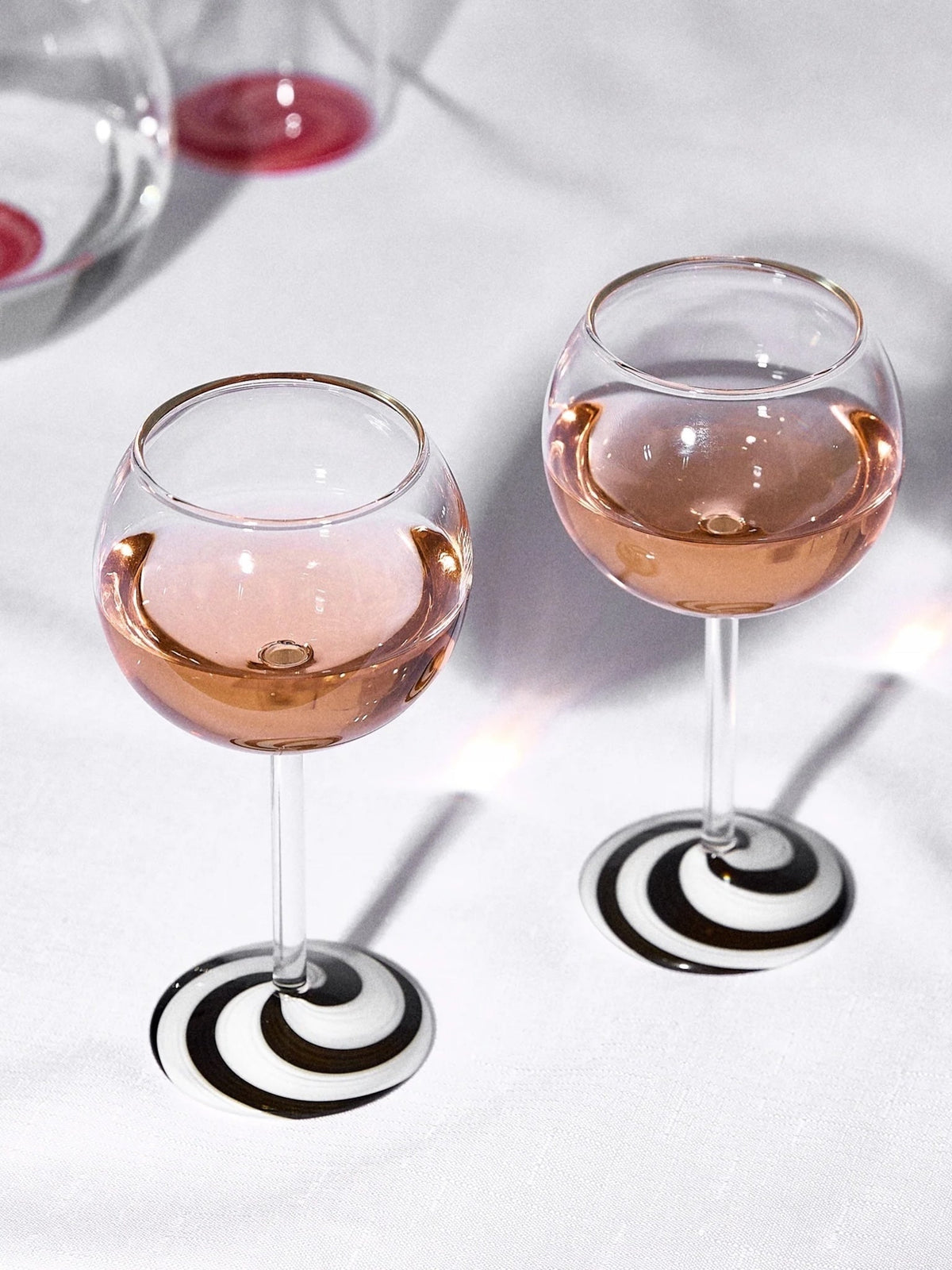 Fazeek Swirl Wine Glass Set