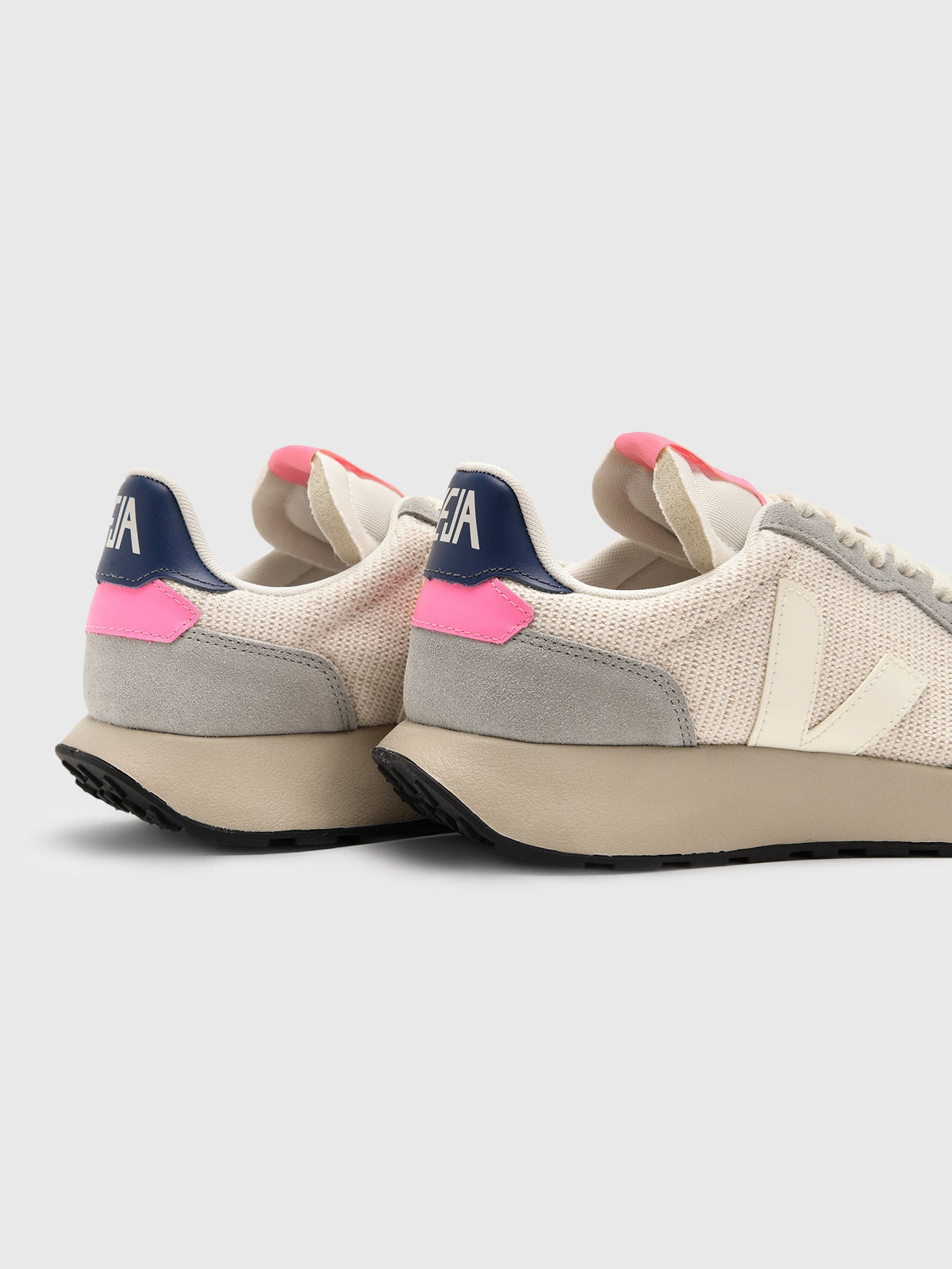 VEJA Women's Paulistana J-Mesh Sneaker