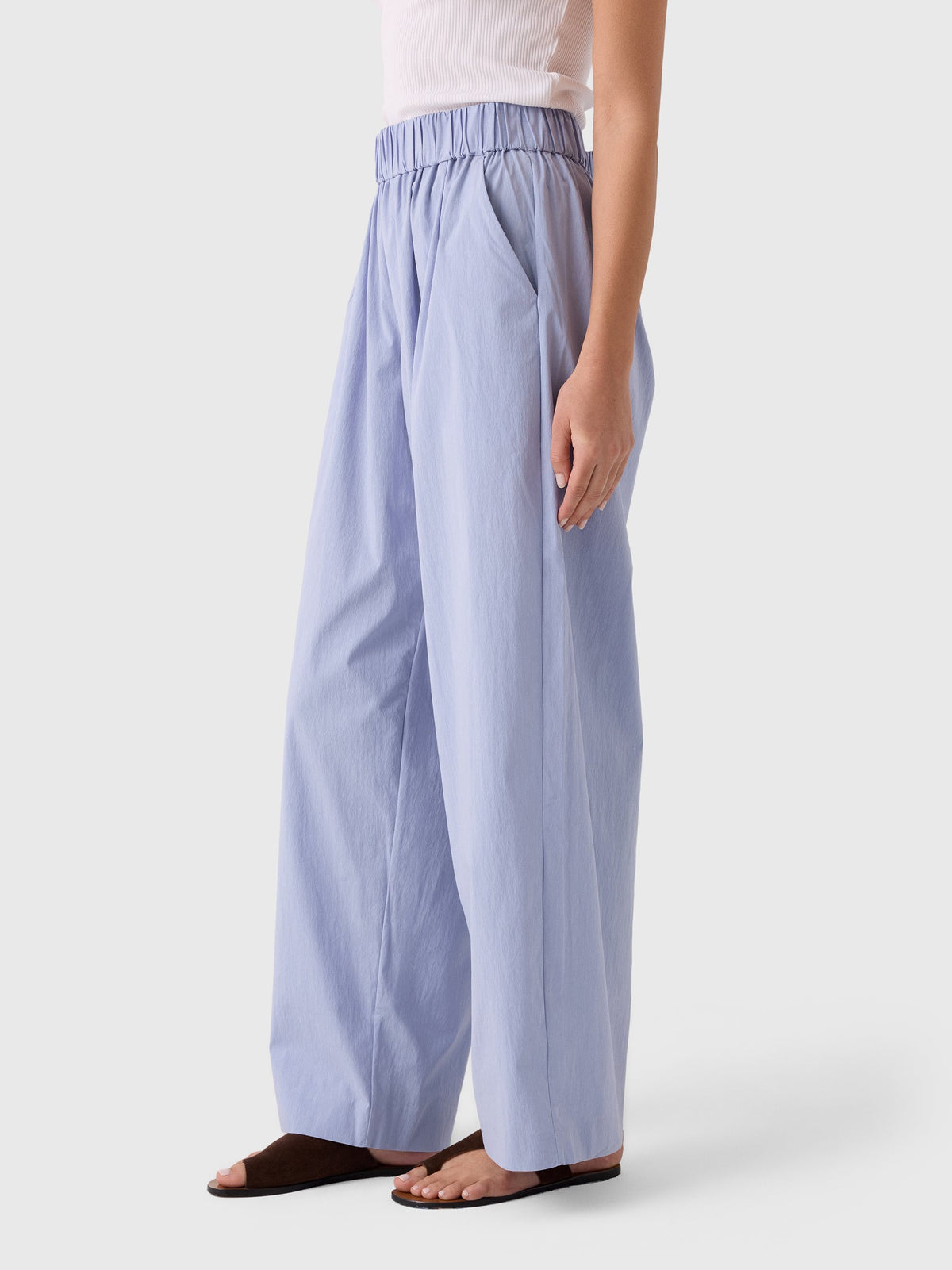 St. Agni Women's Everyday Relaxed Pant