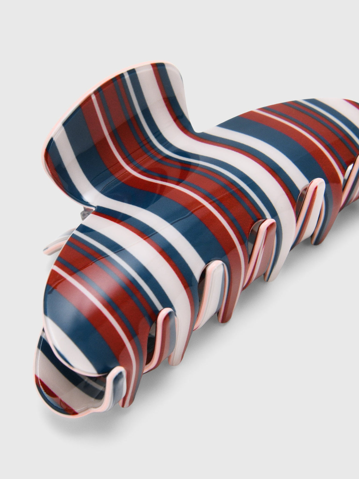 The Shop Striped Curve Hair Claw Clip