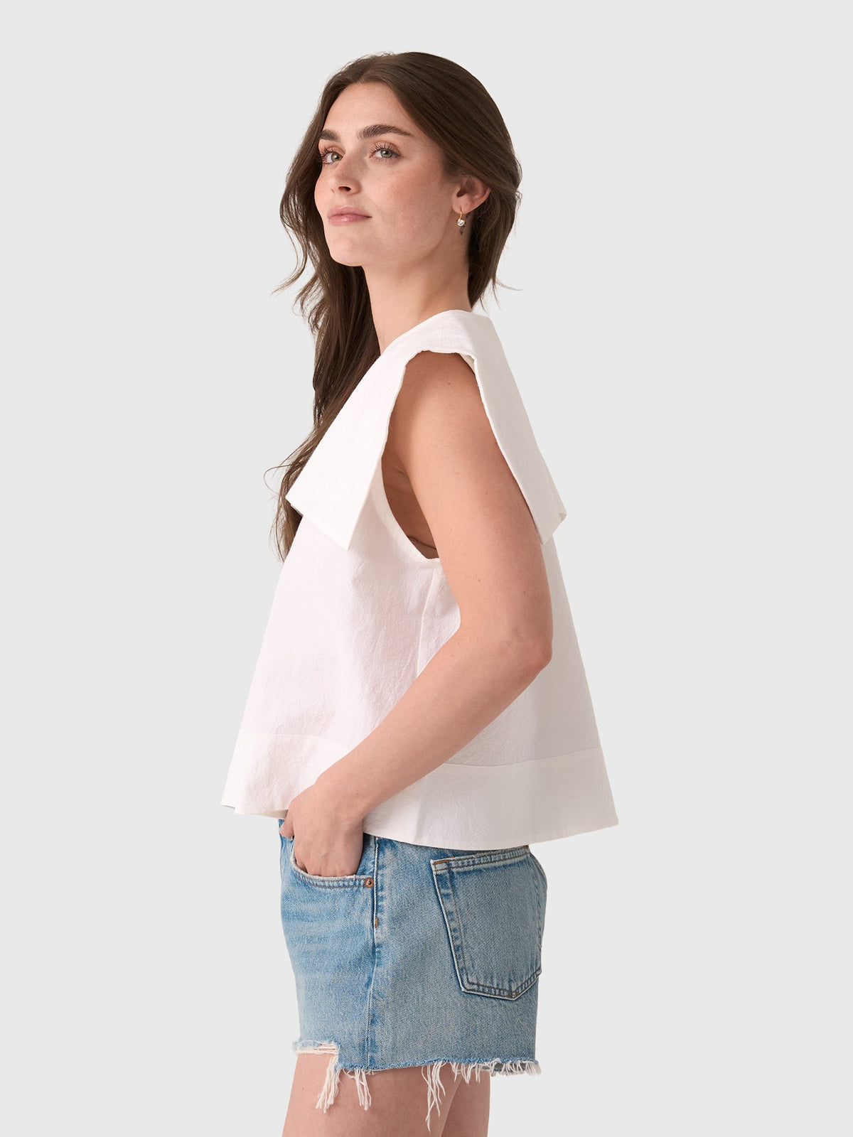 Les Vacances d'Irina Women's Puritan Vest