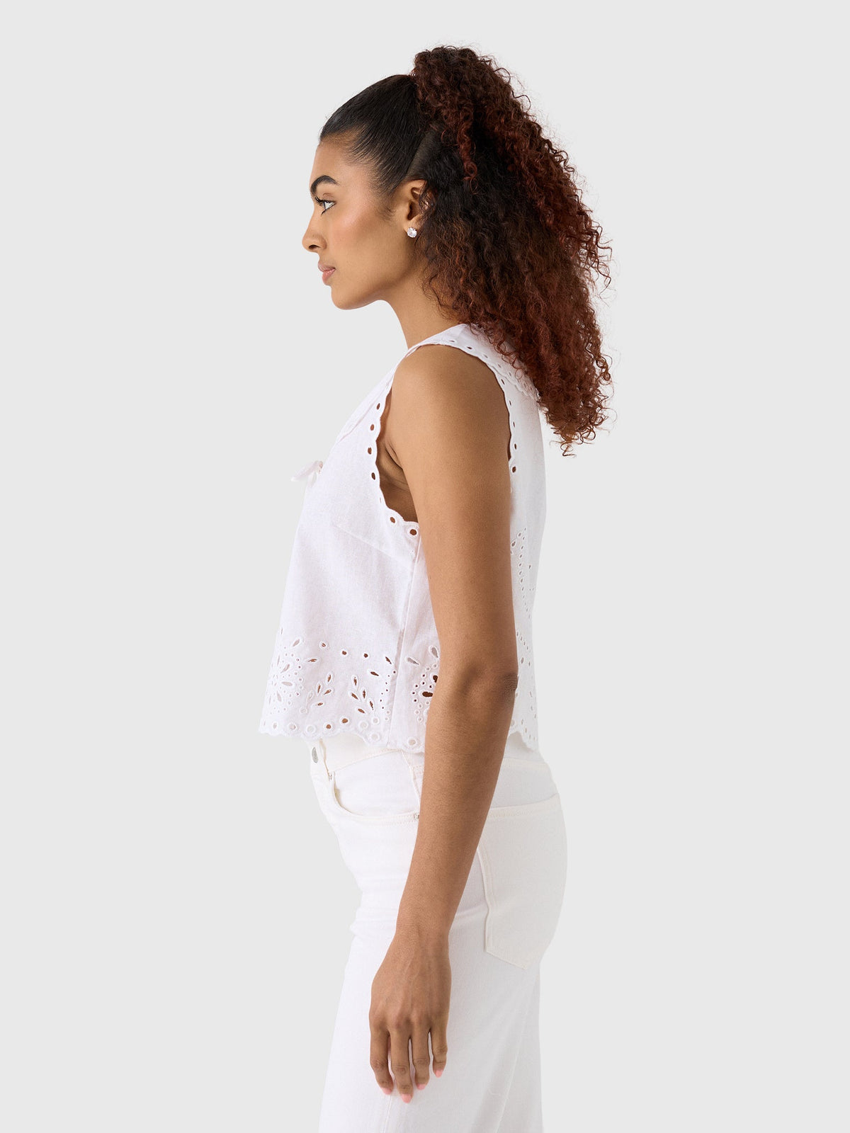 Le Jean Women's Embroidered Eyelet Sailor Top