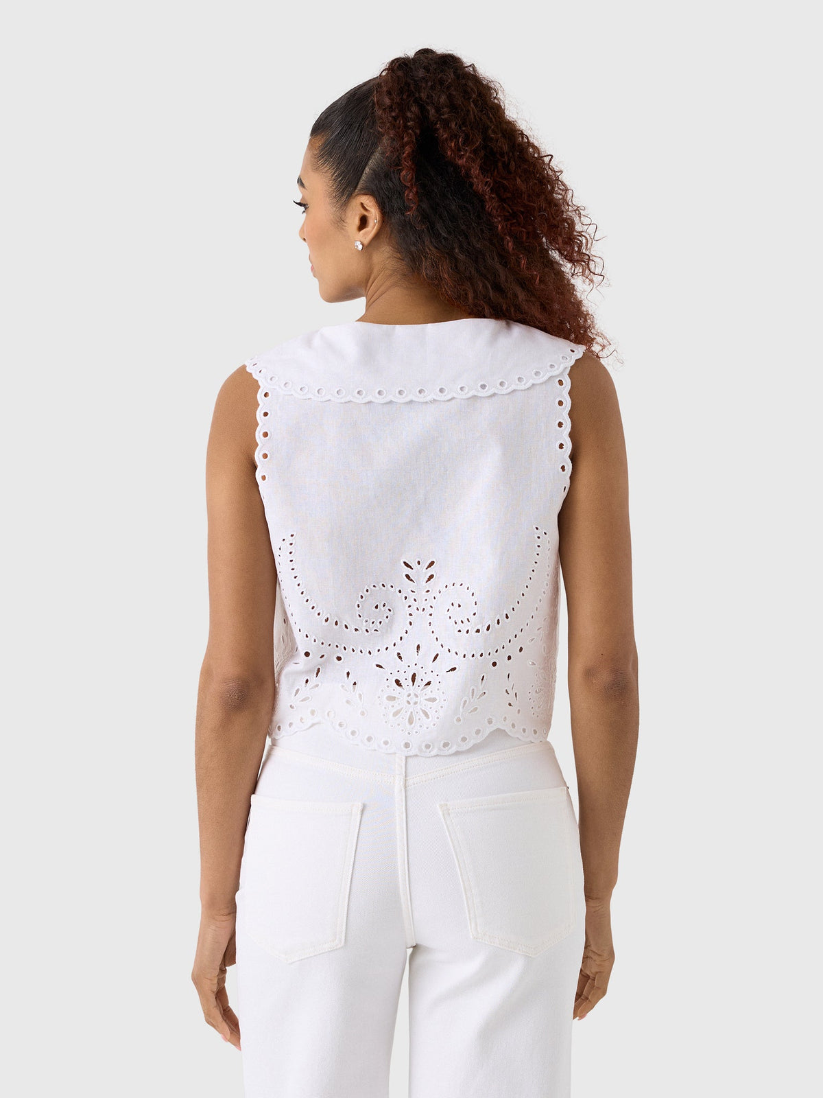 Le Jean Women's Embroidered Eyelet Sailor Top