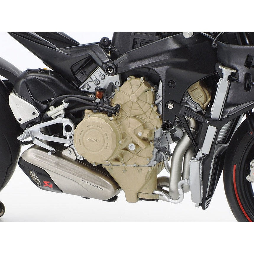 Tamiya 1/12 Ducati Superleggera V4