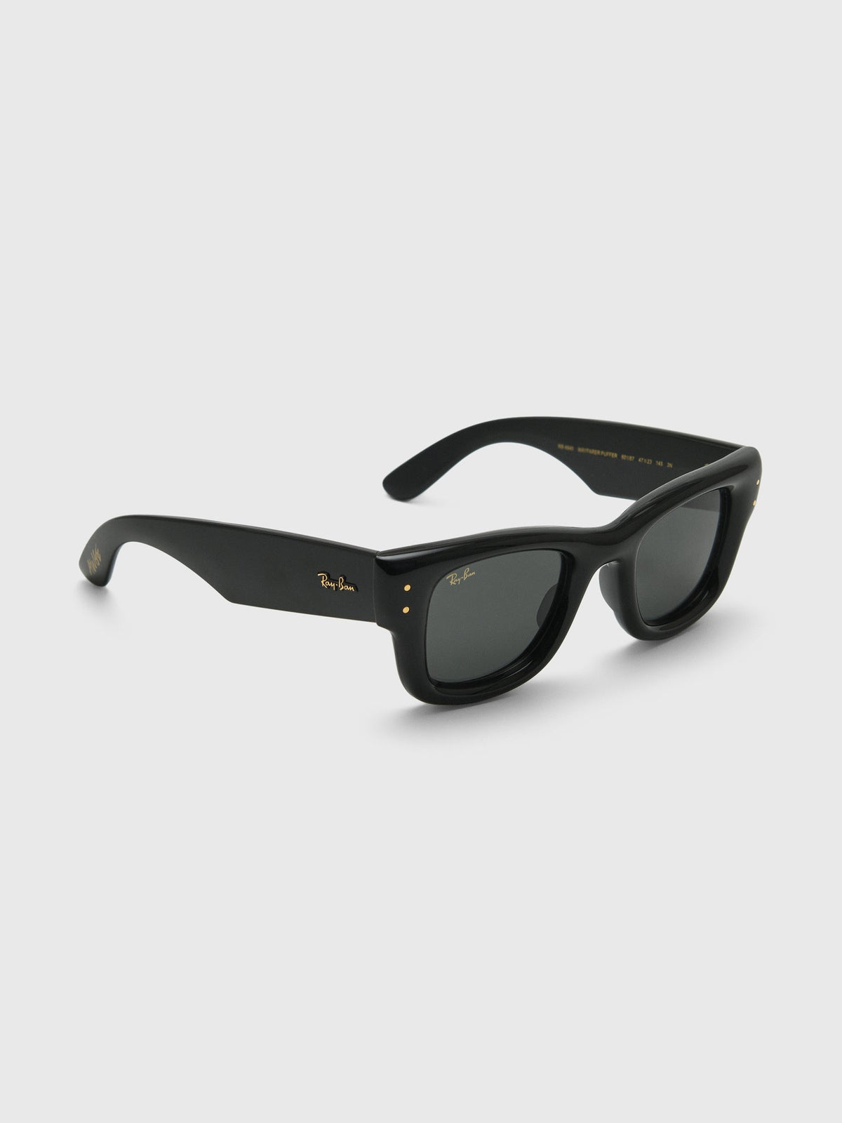 Ray-Ban Wayfarer Puffer Sunglasses