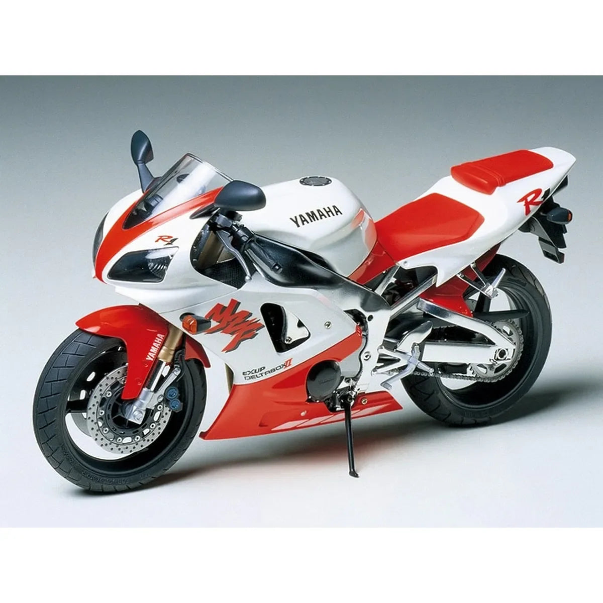 Tamiya 1/12 Yamaha YZF-R1 Super Sports Motorcycle Scaled Plastic Model Kit