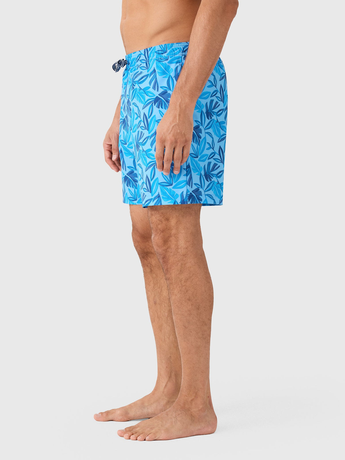 Southern Tide Men's Island Fronds Maritime Swim Trunk