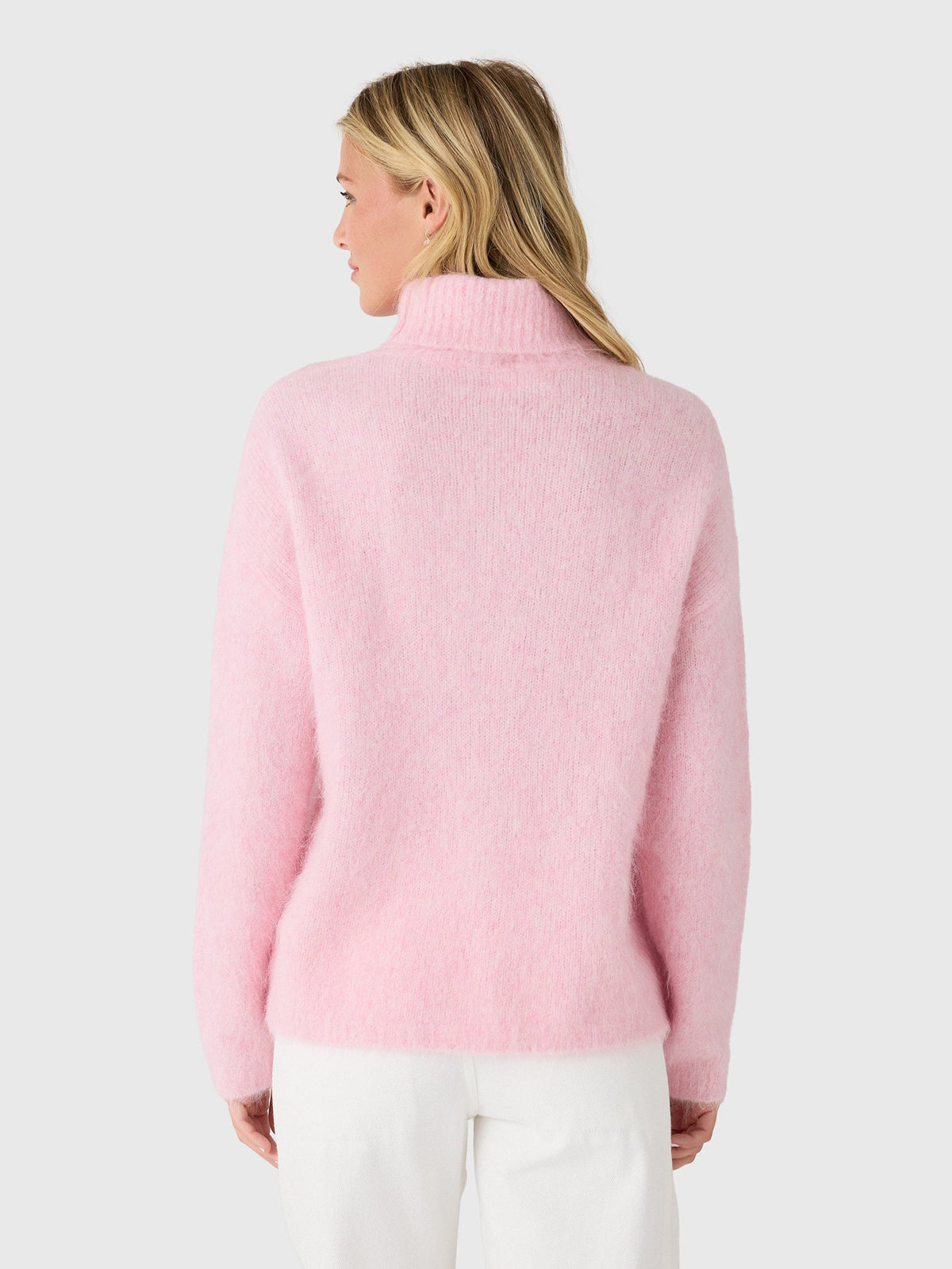 CLEA Women's Milo Fluffy Knit Sweater