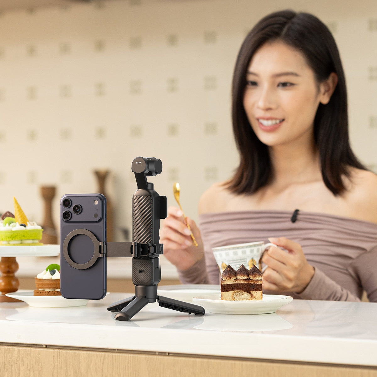 SmallRig Lightweight Vlog Cage Kit for DJI Osmo Pocket 4P / 4 / 3, Xtra Muse 6864