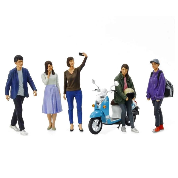 Tamiya 1/24 Campus Friends Set II