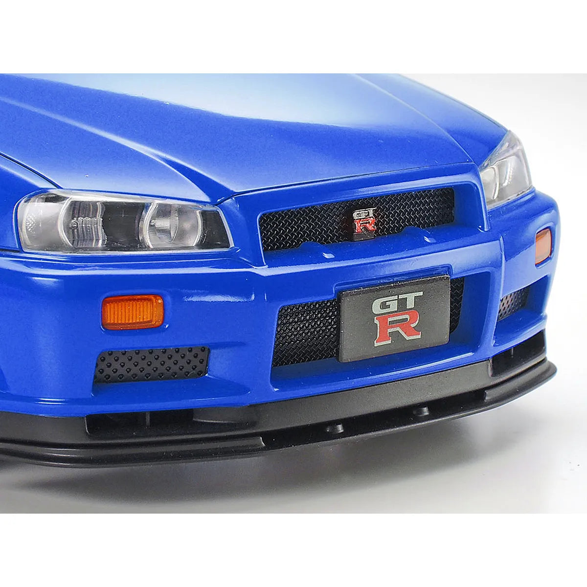 Tamiya 1/24 Nissan Skyline R34 GT-R Scaled Plastic Model Kit