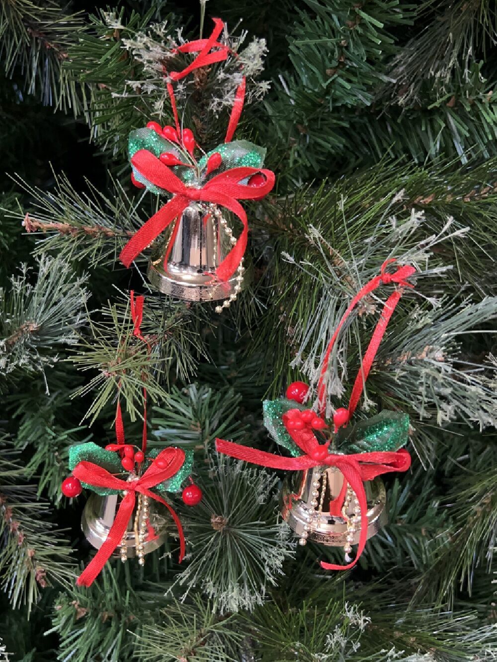 3x Gold Glossy Whimsical Essential Bell Drop | 50mmGold with Green & Red