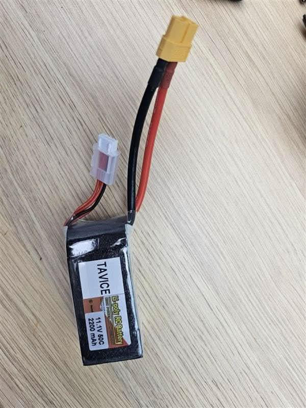 TAVICE 3S Shorty LiPo Battery 11.1V 2200mAh 50C with XT60 Connector Compatible with RC Car, Truck, Helicopter & Quadcopter
