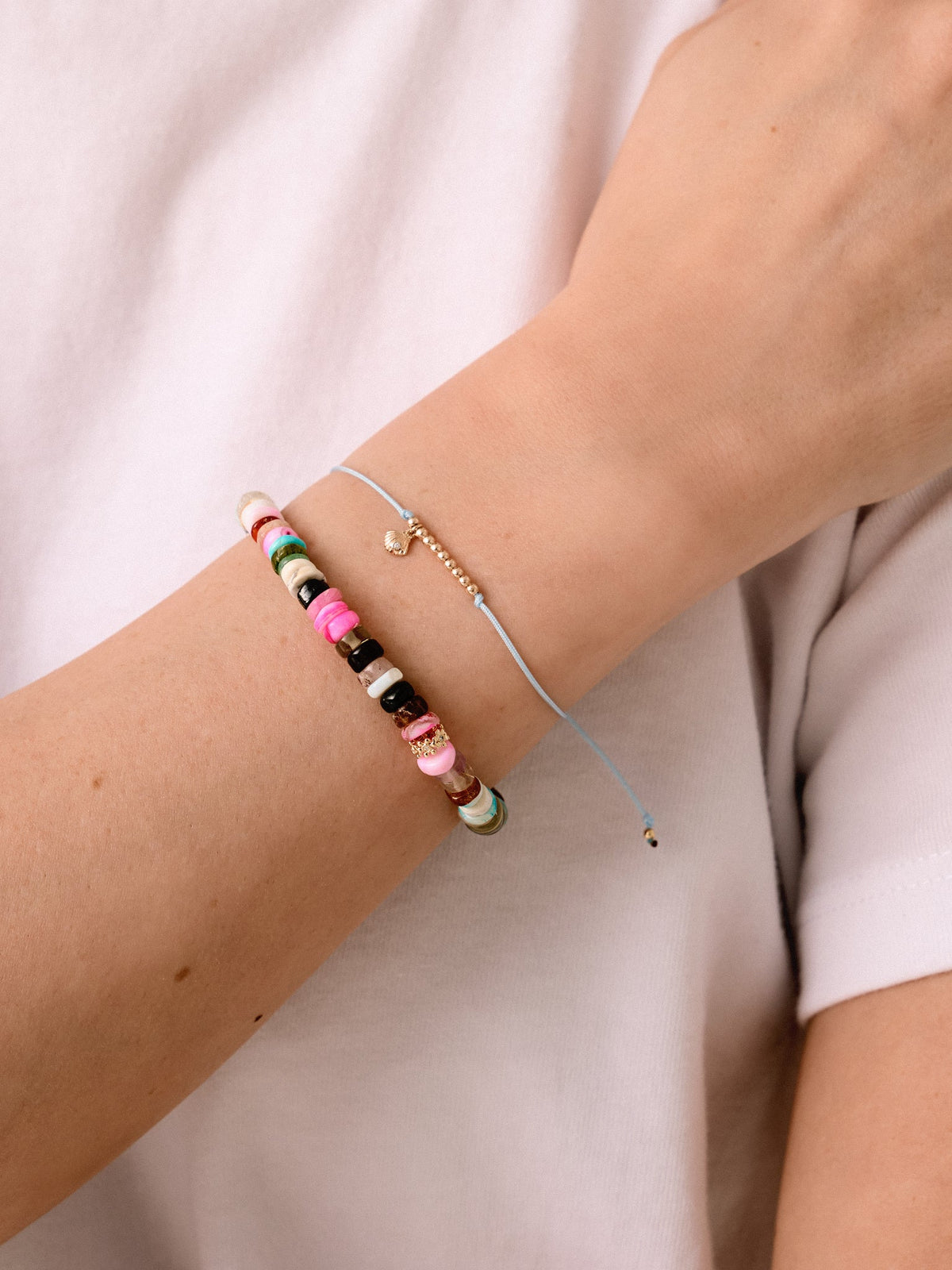 Sydney Evan Tiny Daisy Rondelle Rainbow Heishi Bracelet