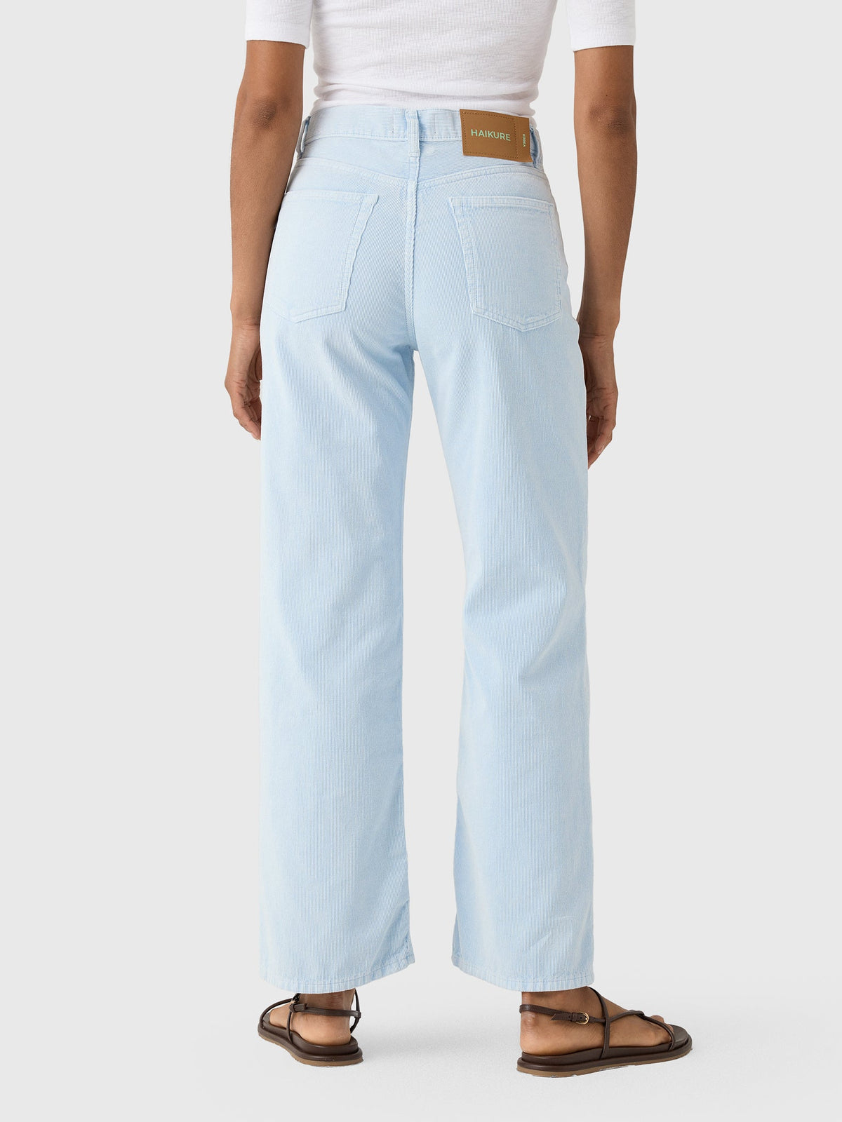 Haikure Women's Korea Corduroy Short Jean