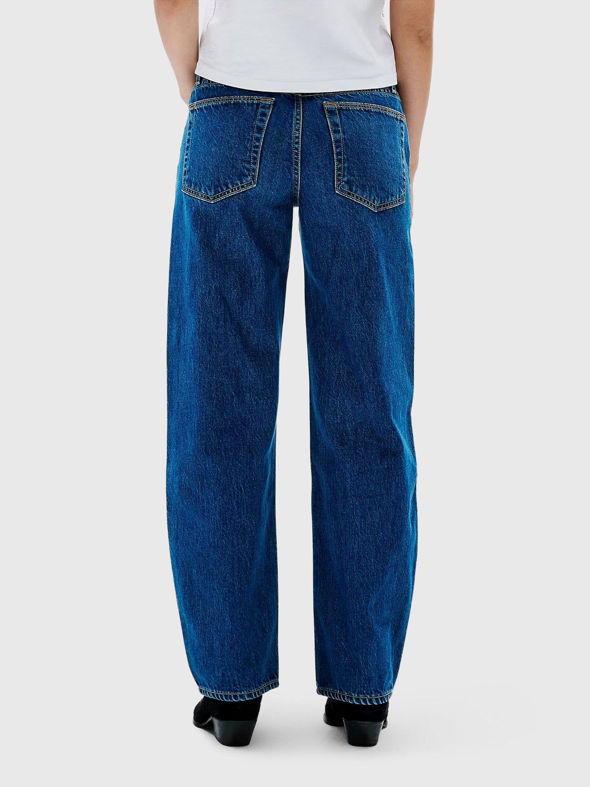 SLVRLAKE Women's Jamie Barrel Jean