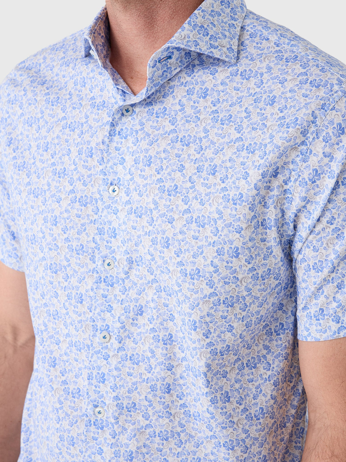 Johnnie-O Men's Filipe Printed Tencel Blend Short Sleeve Button-Down Shirt