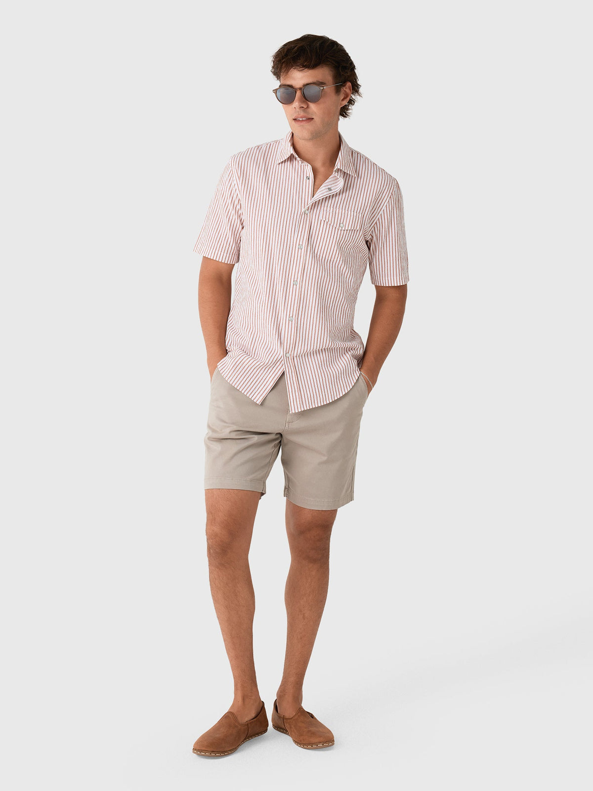 Criquet Men's Short Sleeve Performance Pearl Snap Shirt