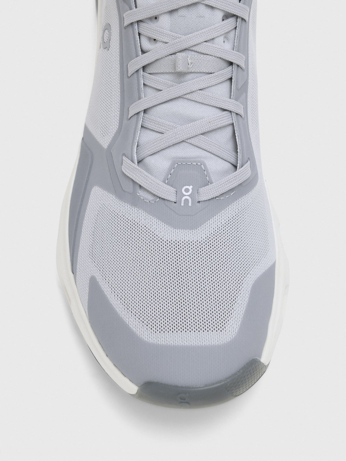 ON Men's Cloudpulse 2 Sneaker