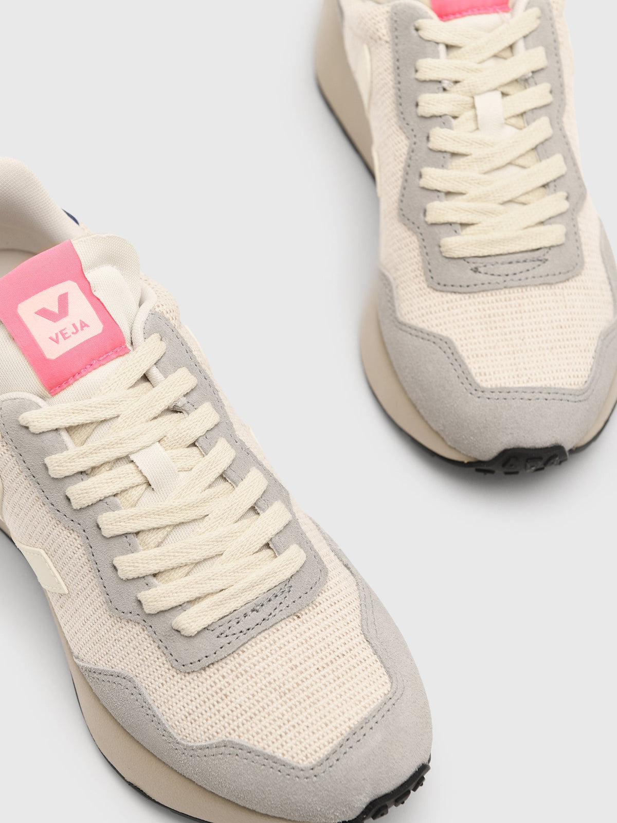 VEJA Women's Paulistana J-Mesh Sneaker