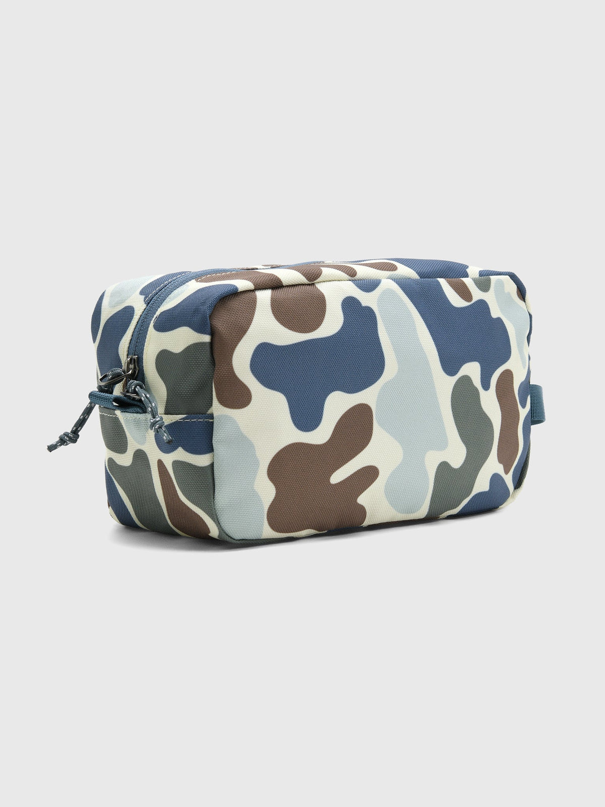 Properly Tied Delta Travel Kit