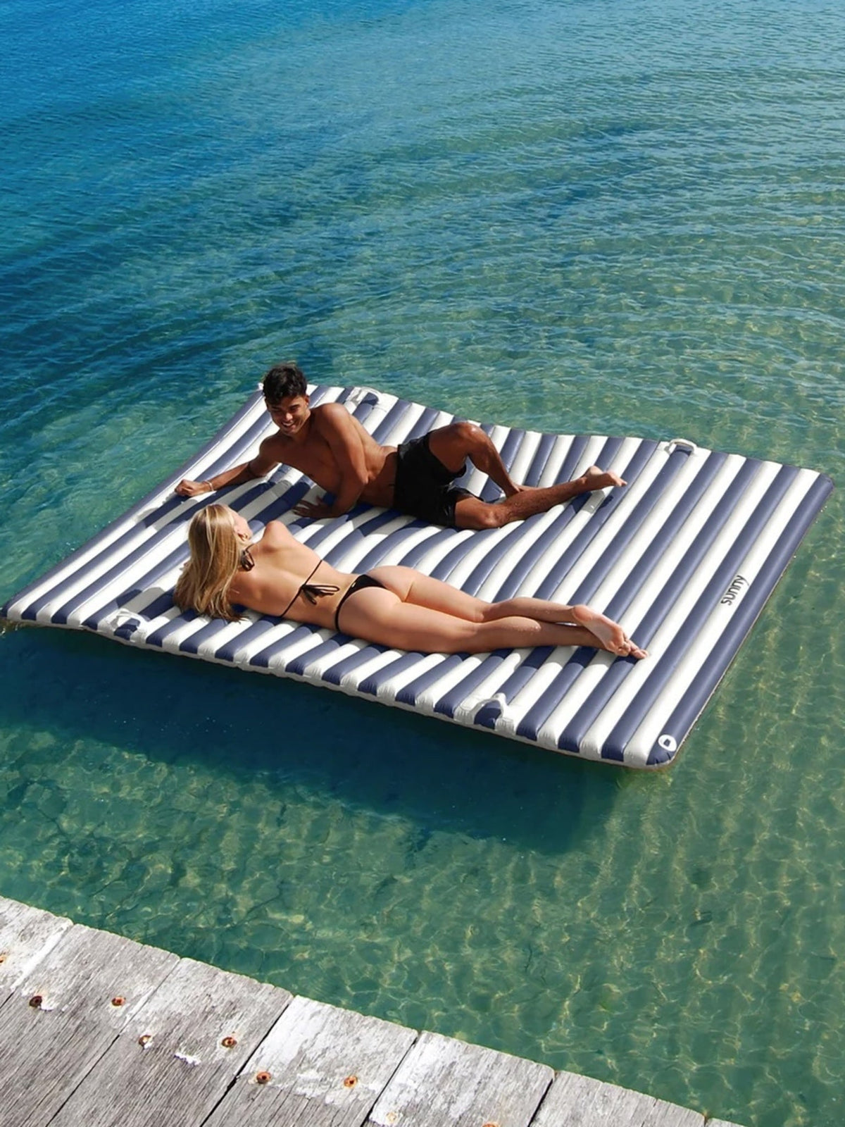 Sunnylife Party Pad Float