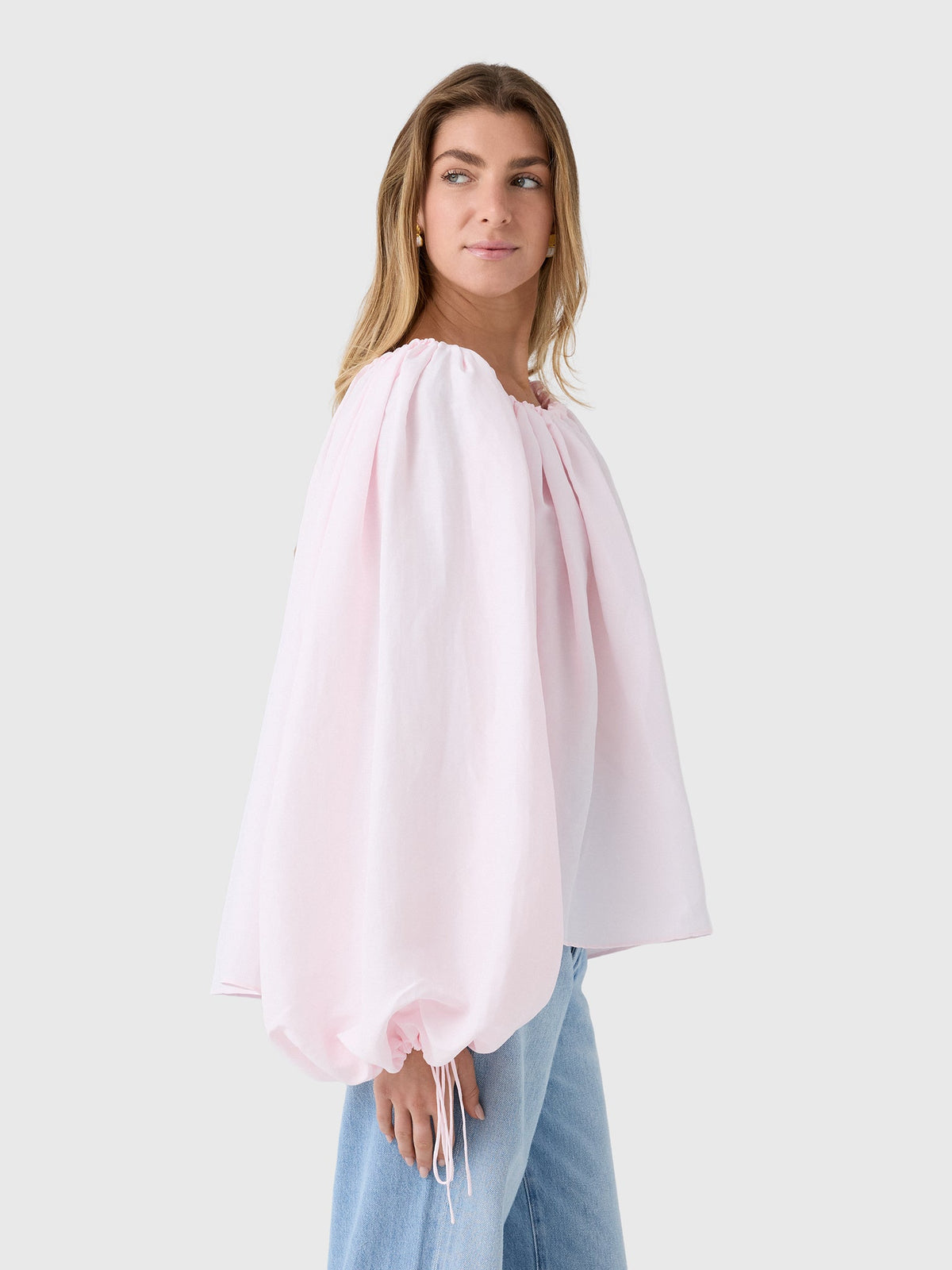 Awake Mode Women's One-Sleeve Voluminous Top