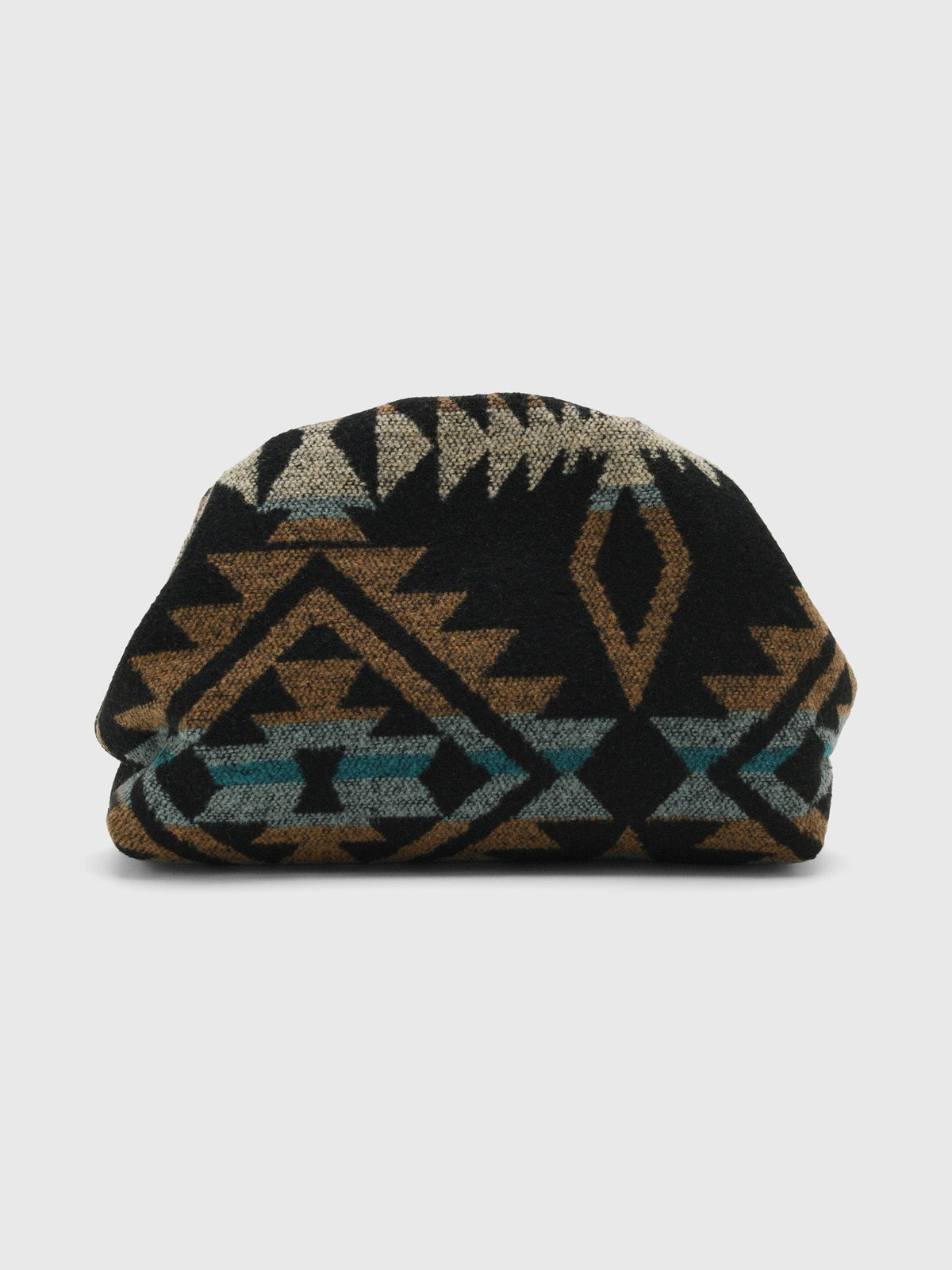 JOANSiE Oyster Clutch