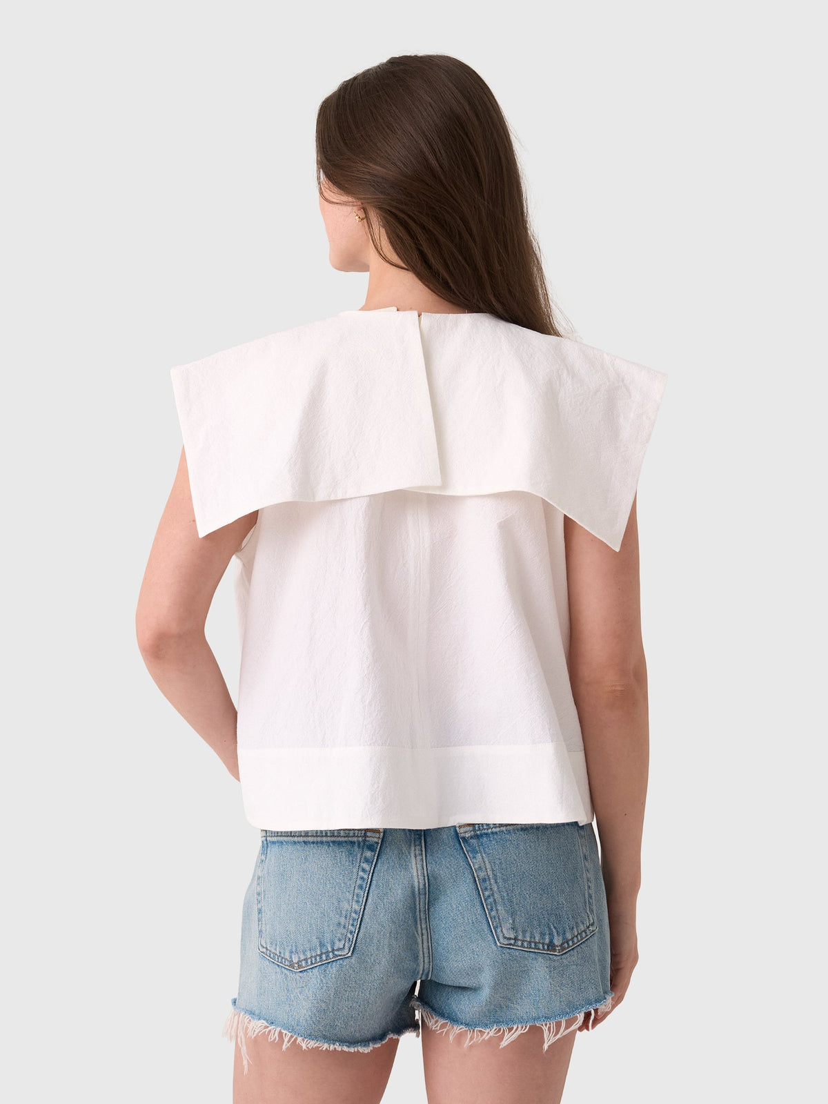 Les Vacances d'Irina Women's Puritan Vest