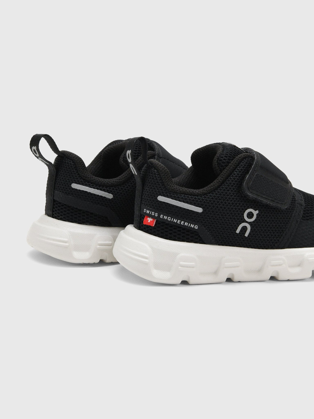 ON Kids' Toddler Cloud Dash Sneaker