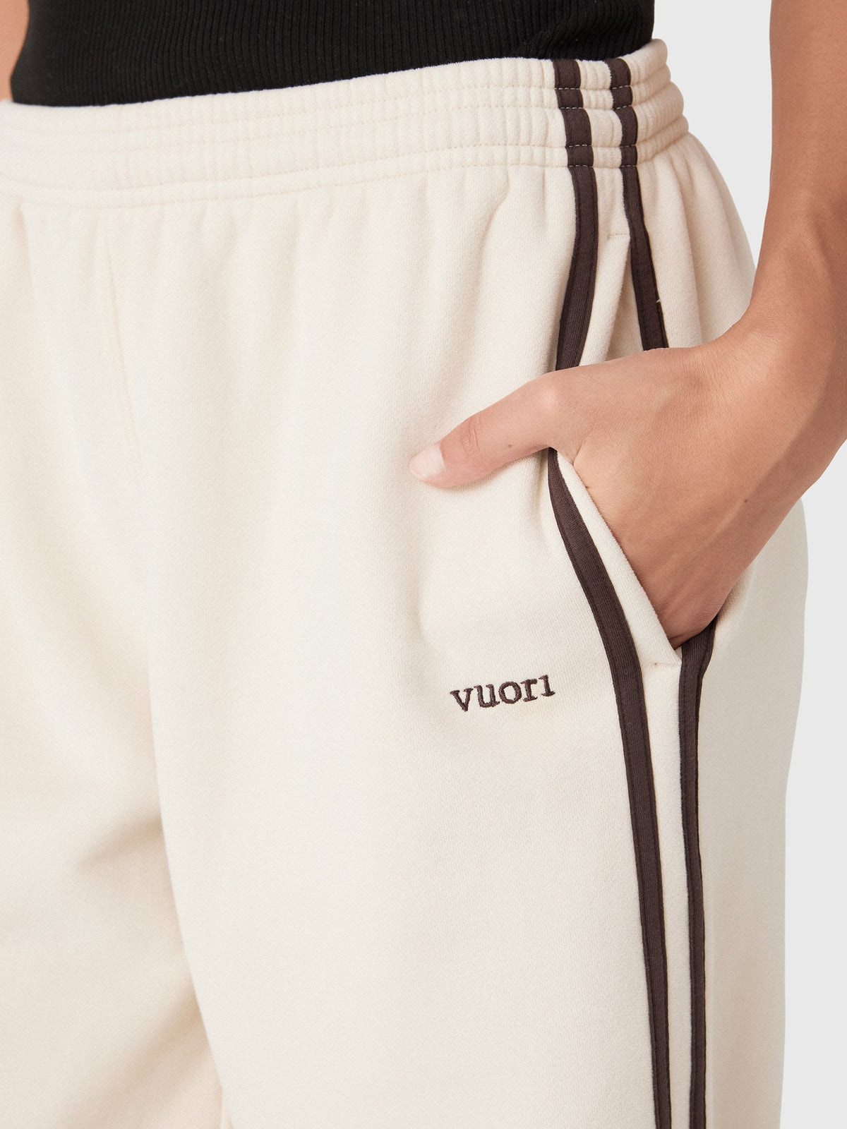 Vuori Women's Restore Straight Track Sweatpant