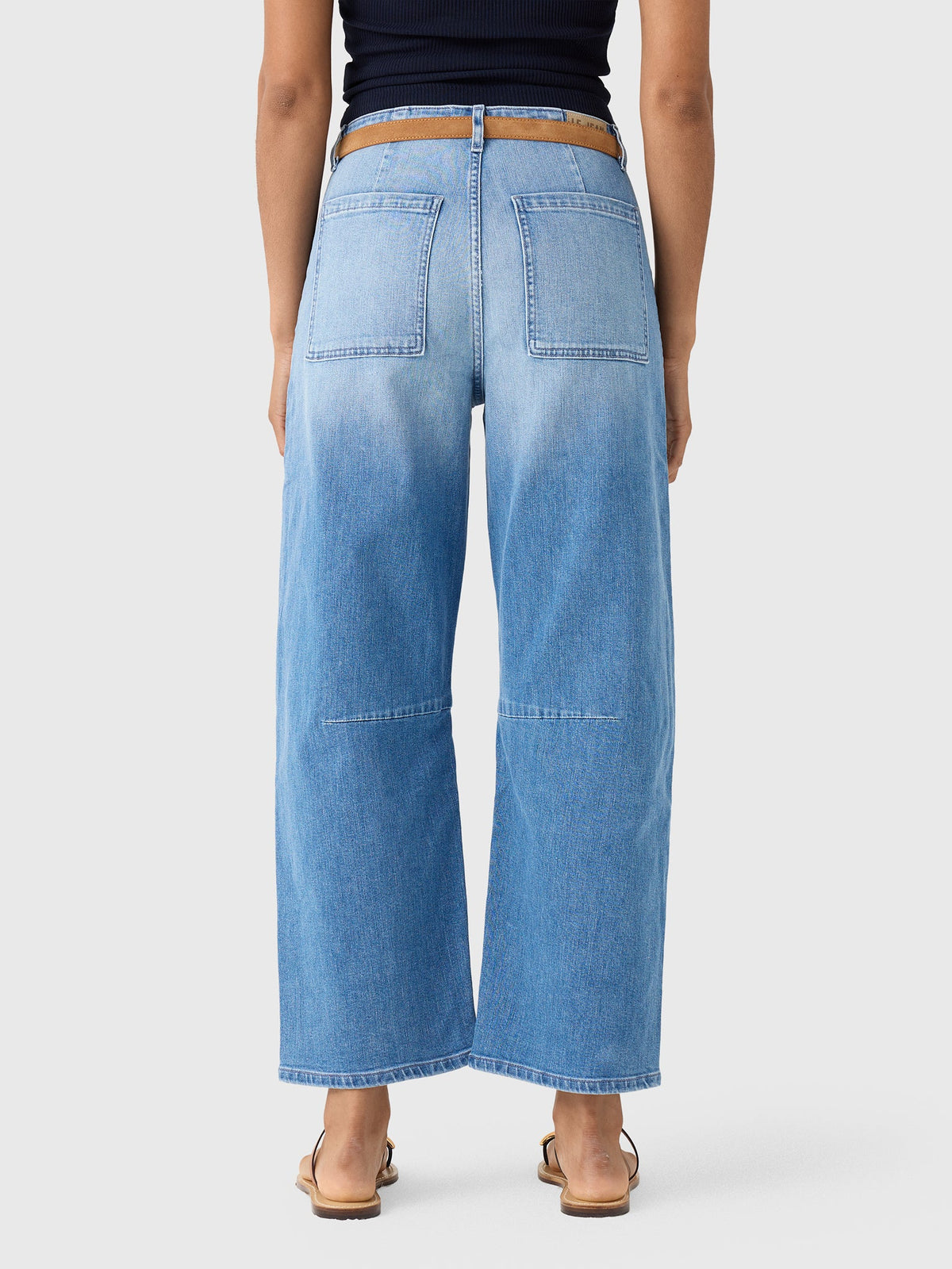 Le Jean Women's Utility Soft Barrel Jean