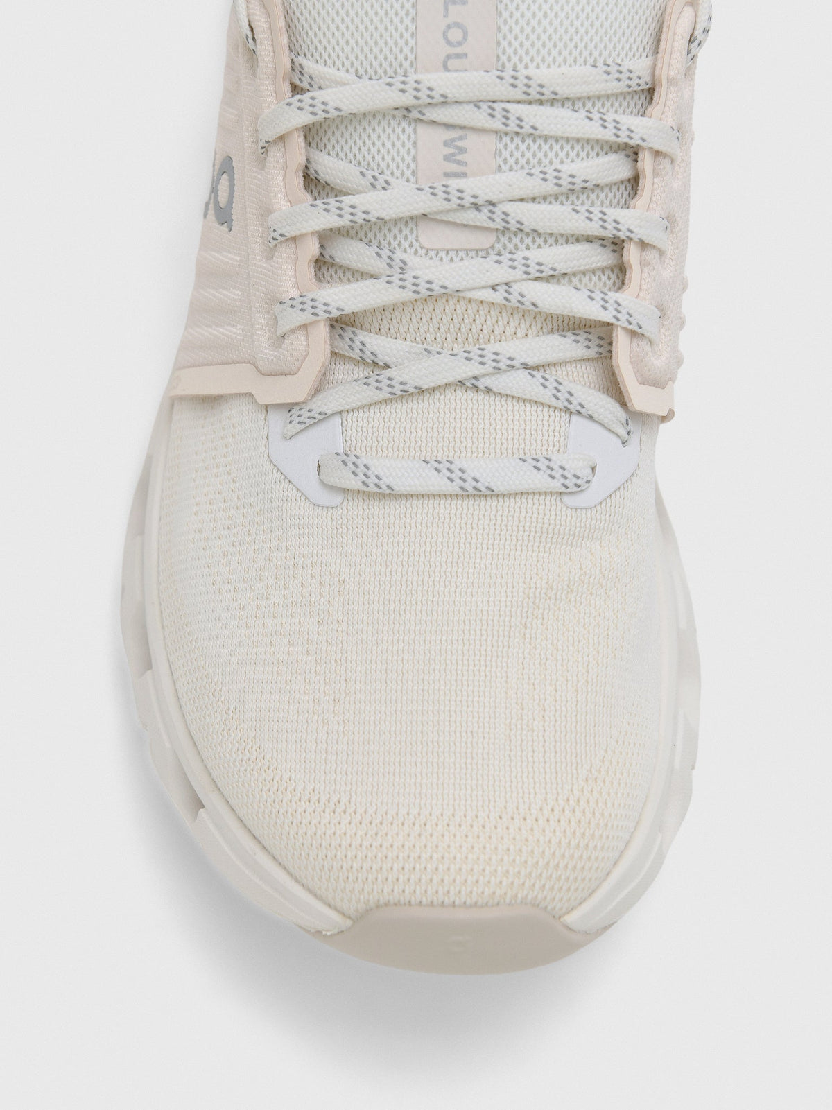 ON Women's Cloudswift 4 AD Sneaker