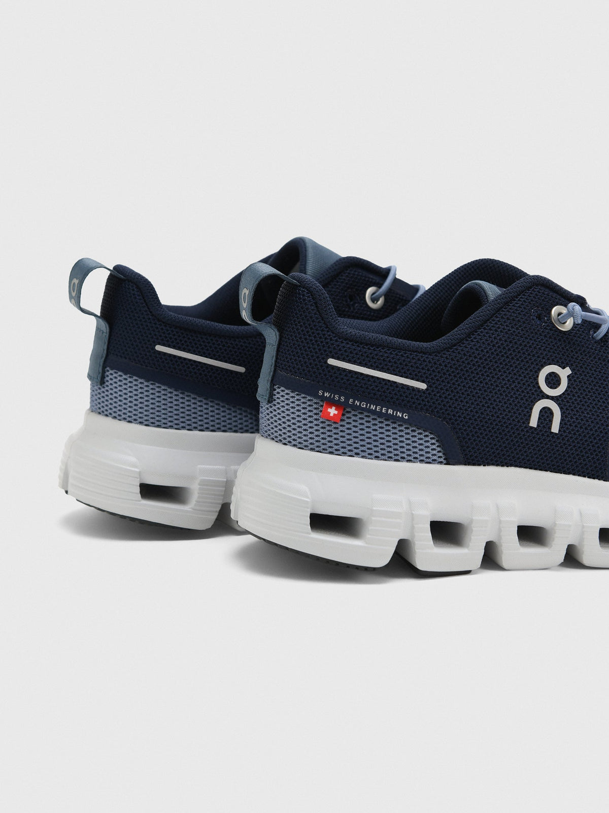 ON Kids' Youth Cloud Sky 2 Sneaker