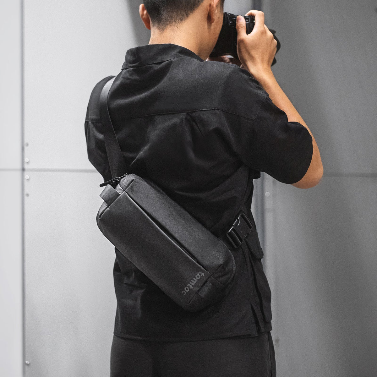 tomtoc Explorer-T21 EDC Sling Crossbody Bag
